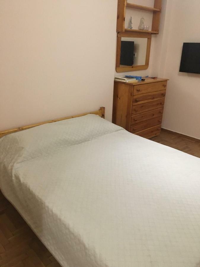 Vip Greece Petros Apartment Athens Ngoại thất bức ảnh